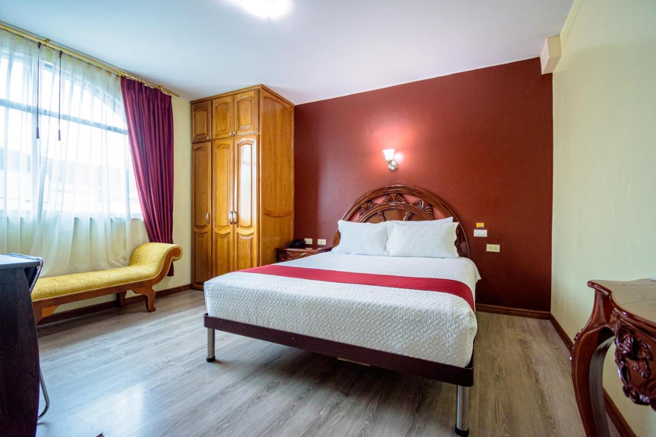 Hotel Cumbaya Sanvy Quito Dış mekan fotoğraf